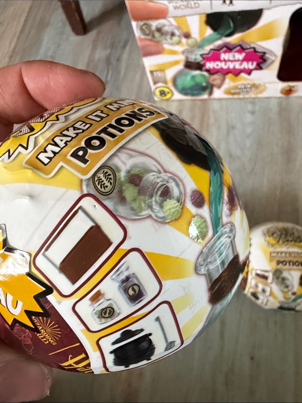 New Harry Potter mini verse display and 12 capsules - Picture 7 of 13